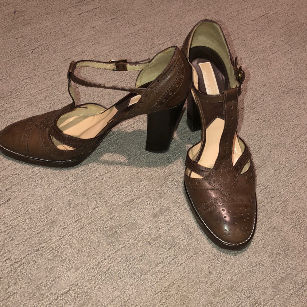 Michael Kors Heeled loafers.
